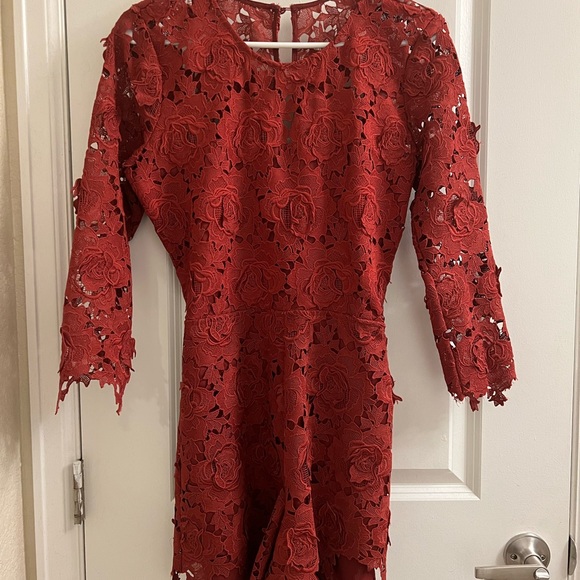 LOVERS + FRIENDS Peony romper - Picture 3 of 7